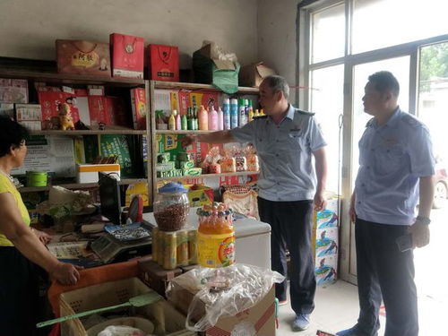 長清區(qū)平安市場監(jiān)管所強化餐飲檢查力度，筑牢食品安全防線